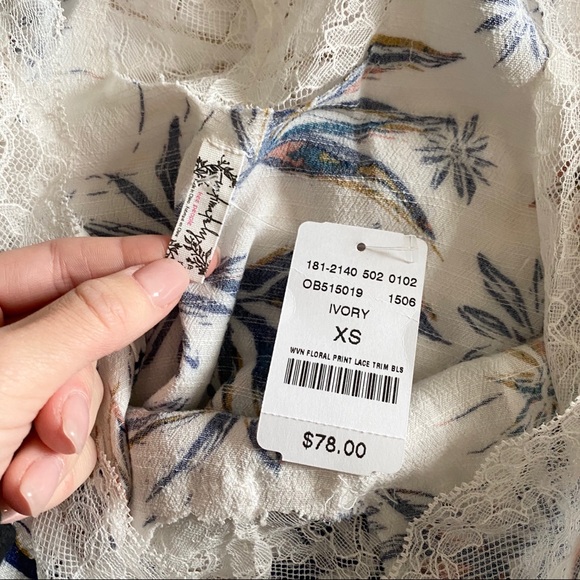 2/$50🍑 NWT FREE PEOPLE Bell Flower Double-V Tunic Top - Picture 5 of 7